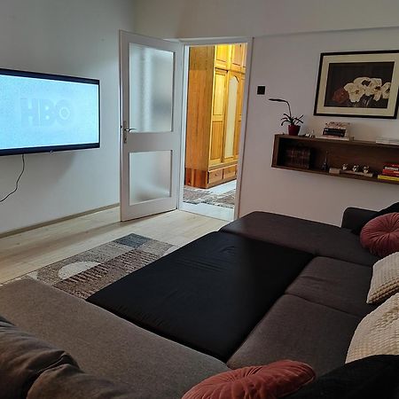 Spacious And Modern Apartment In Town Center Konjic Luaran gambar