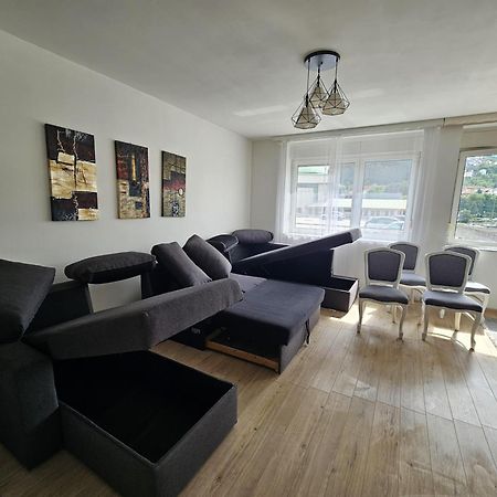 Spacious And Modern Apartment In Town Center Konjic Luaran gambar