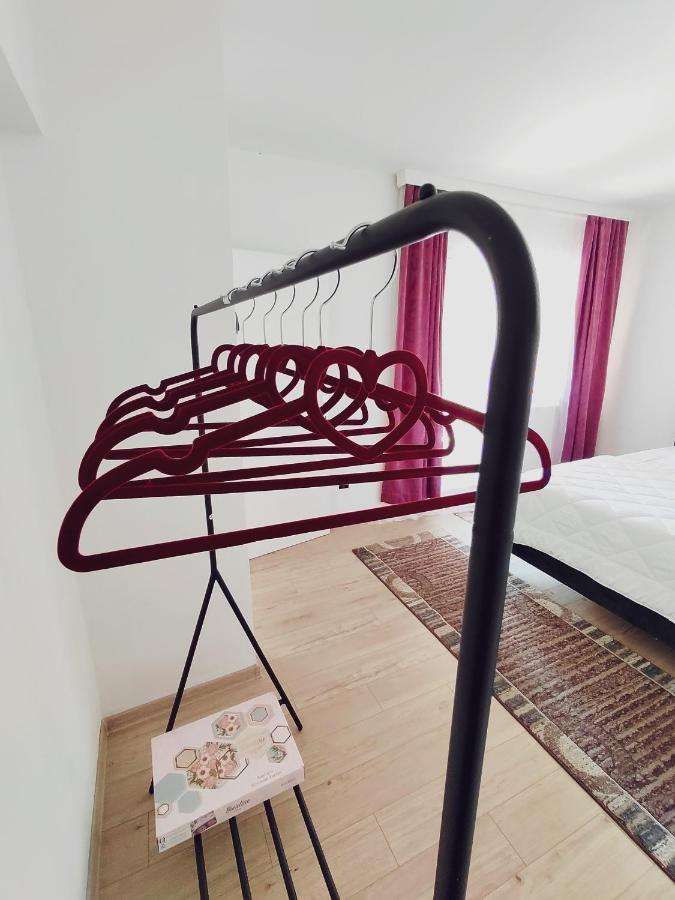 Spacious And Modern Apartment In Town Center Konjic Luaran gambar